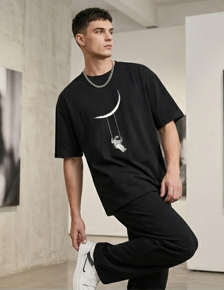 Astronaut Swing Oversized T-Shirt - Image 3